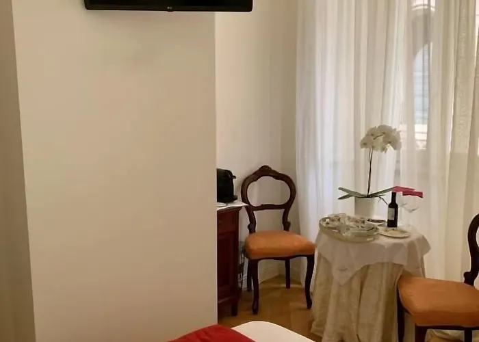 Nocleg ze śniadaniem La Belle Coquette 3*