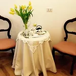 La Belle Coquette Panzió 3*