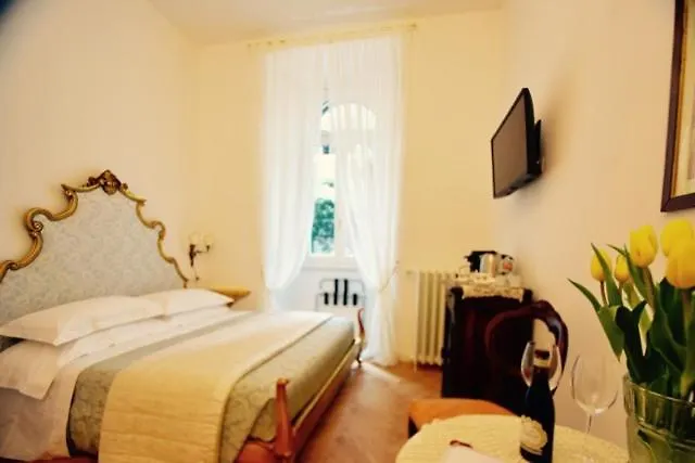 Bed & Breakfast La Belle Coquette 3*